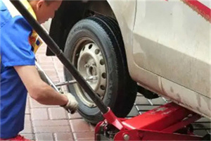 印江附近拖车24小时服务热线电话